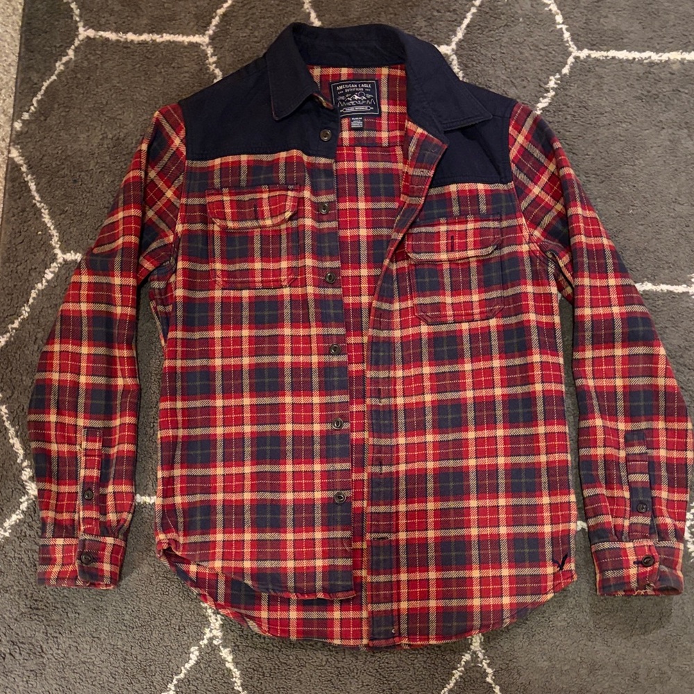 American Eagle Outfitters Red and Tan Plaid Shirt